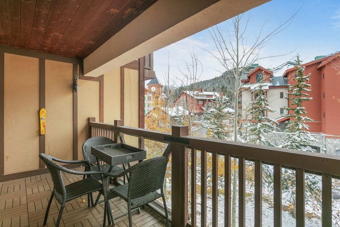 Condo, 2 Bedrooms | Outdoor dining