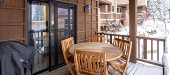 7301- Three Bedroom Deluxe Crossings Townhomes 3 Townhouse