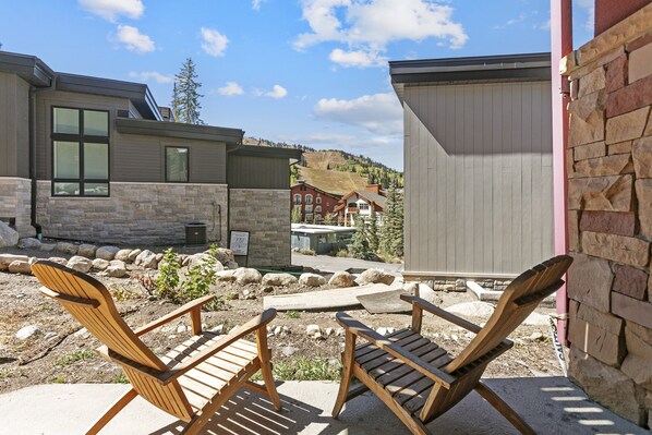 Maison mitoyenne, 3 chambres | Enceinte de l’hébergement