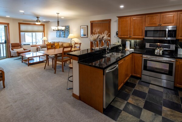 Condo, 1 Bedroom | Private kitchen | Fridge, dishwasher, toaster, cookware/dishes/utensils - 1307A - One Bedroom Standard Eagle Springs West 1 Condo (Solitude)