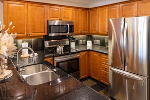 Condo, 1 Bedroom | Private kitchen | Fridge, dishwasher, toaster, cookware/dishes/utensils - 1307A - One Bedroom Standard Eagle Springs West 1 Condo (Solitude)