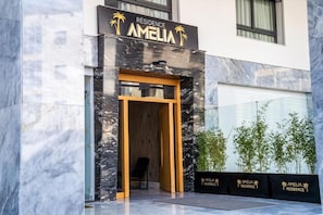 Fachada de la propiedad