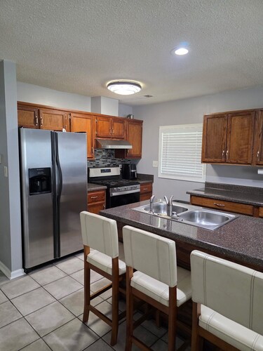 Charming 3-bedroom house in lovely Memphis with AC, WiFi