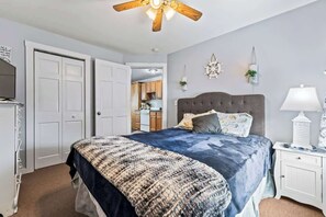 1 soverom, strykejern/-brett, wi-fi og sengetøy