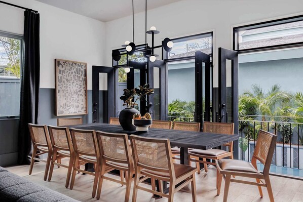 Luokittelematon kuva, 1 kautta 42, painike