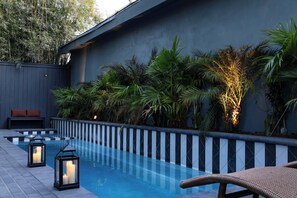 Innenpool, beheizter Pool