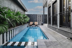 Indoor pool, a heated pool - Designer Home 1 Block to magazine| Heated Pool/Spa (New Orleans)