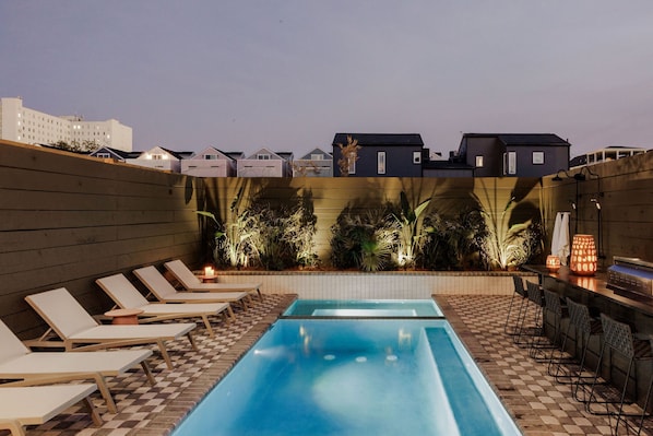 Piscine extérieure, piscine chauffée