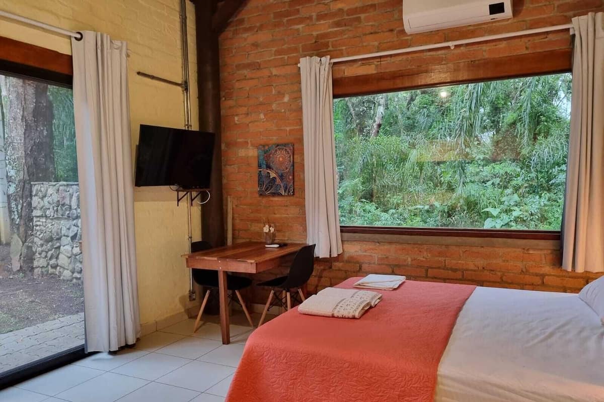 Forest Room 1 | Minibar, free WiFi, bed sheets