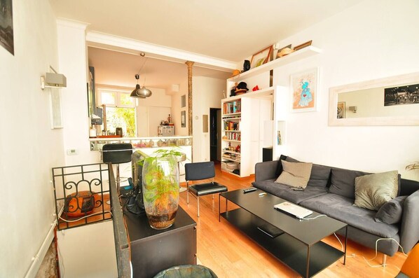 TV, video games, DVD player, books