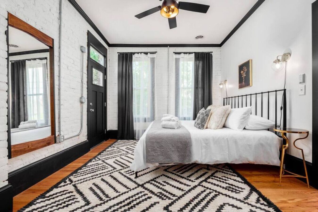 1 bedroom, desk, iron/ironing board, free WiFi