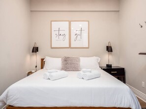 1 bedroom, desk, iron/ironing board, WiFi