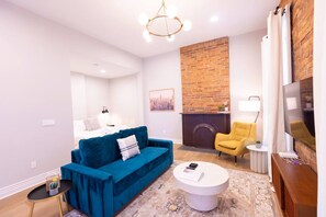 1 غرفة نوم ومكتب ومكواة/لوح كي وواي فاي