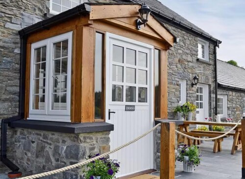 Golygfar Mynydd Retreat - Sleeps 6