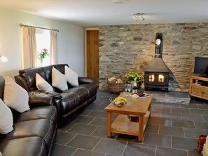 Cottage | Living area | TV, fireplace