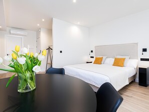 Iron/ironing board, internet