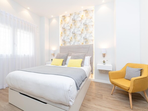 2 bedrooms, iron/ironing board