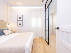 3 bedrooms, iron/ironing board, Internet - Muelle Heredia - iloftmalaga (Málaga)