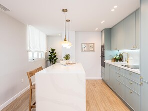 Fridge, microwave, oven, dishwasher