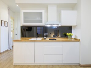 Fridge, microwave, coffee/tea maker, toaster