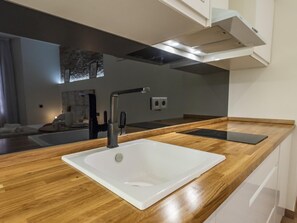 Fridge, microwave, coffee/tea maker, toaster