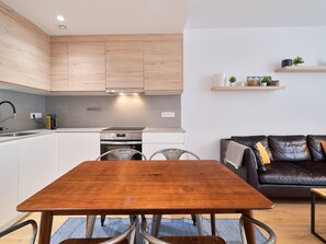 Fridge, microwave, oven, coffee/tea maker - Iloftmalaga Plaza Soledad (Málaga)