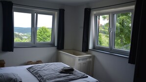 Uklassifisert bilde, 2 av 33, knapp