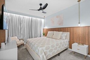 5 camere, una scrivania, ferro/asse da stiro, culla da viaggio