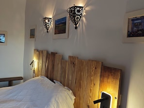 2 chambres, fer et planche à repasser, lit parapluie, Wi-Fi gratuit