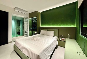 デラックス ダブルルーム | セーフティボックス (室内)、防音設備、アイロン / アイロン台、WiFi (無料)