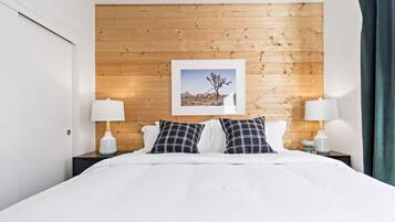 2 bedrooms, desk, free WiFi, bed sheets