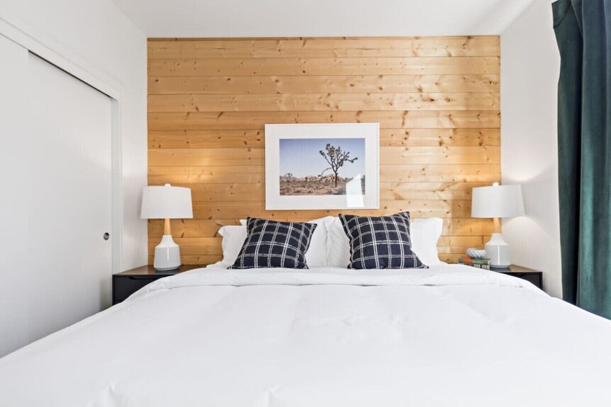 Pine At Evergreen - Boutique Hotel In Dt Rdd - Redding, CA