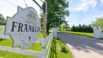 Overnatningsstedets område