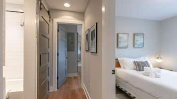 3 Schlafzimmer, Schreibtisch, BĂŒgeleisen/BĂŒgelbrett, Reisekinderbett