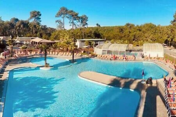 Pool - Le Nid des Viviers: Waterfront bungalow (Lège-Cap-Ferret)