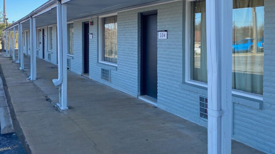 By The Way Motel Columbia