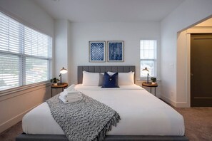 6 soveværelser, skrivebord, strygejern/strygebræt, Wi-Fi