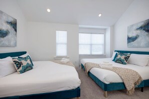 7 bedrooms, desk, iron/ironing board, WiFi