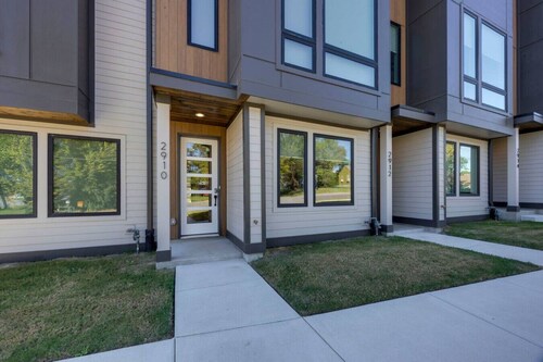 Music City Abode & Cowgirl Up - Dual Townhomes!