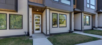 Music City Abode & Cowgirl Up - Dual Townhomes!