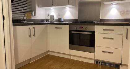 House-sleeps3-parking-garden-petfriendly