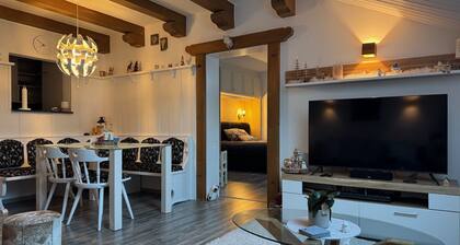 Ferienwohnung Alpenglück mit Schwimmbad und Sauna