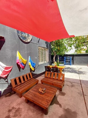 Terrace/patio - Hostal Viva Chile  (Santiago)