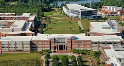 Karen's Place- Centrally located near RDU, Downtown, North Hills and more!