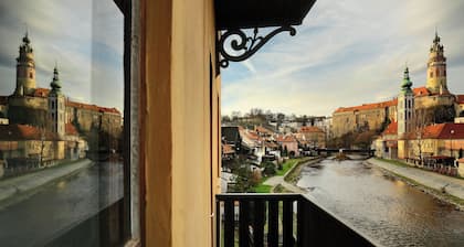 LH Hotel MlĂœn Old Town