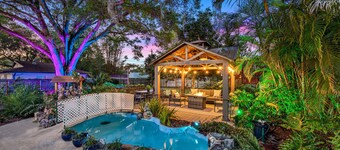 Luxury Retreat: Pool, Games, Basketball & More!