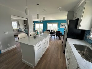 Interior - Beautiful Ocean Front House with Private Beach, Hot Tub and Spectacular Sunsets (Fairhaven)