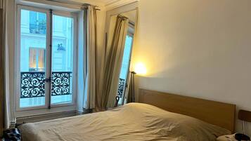 1 soverom, strykejern/-brett, wi-fi og sengetøy