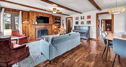 The Fox Den Summary: