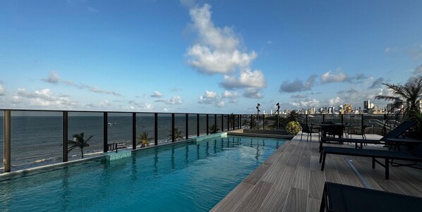 Comfort Apartment | Pool | Outdoor pool